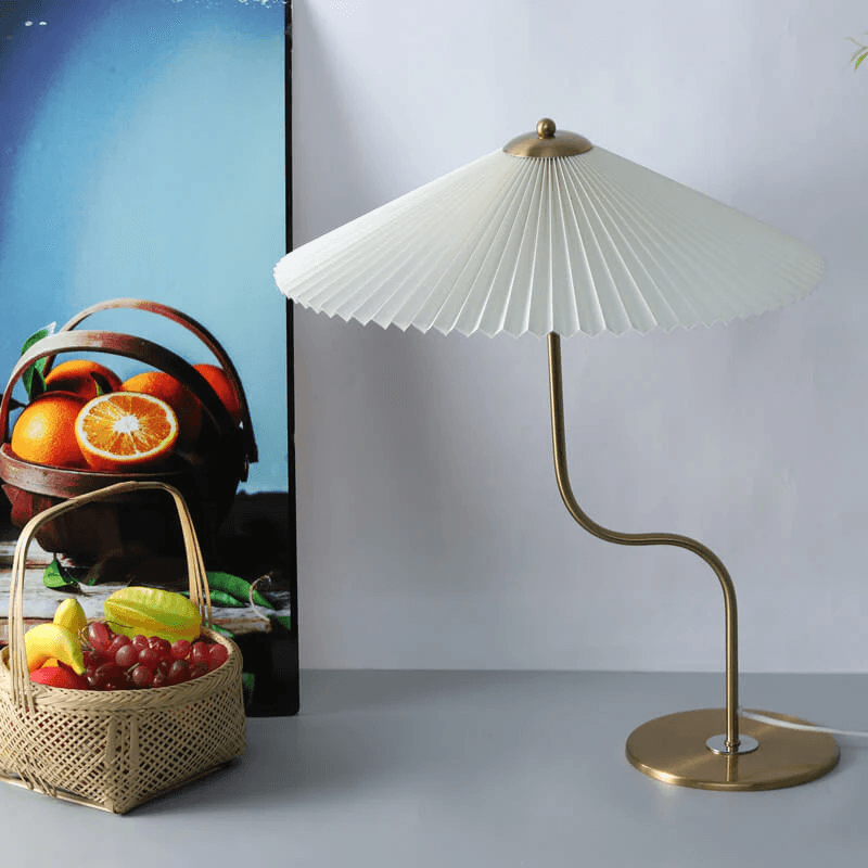 Japońska minimalistyczna kinkietowa lampa LED z drewna 4