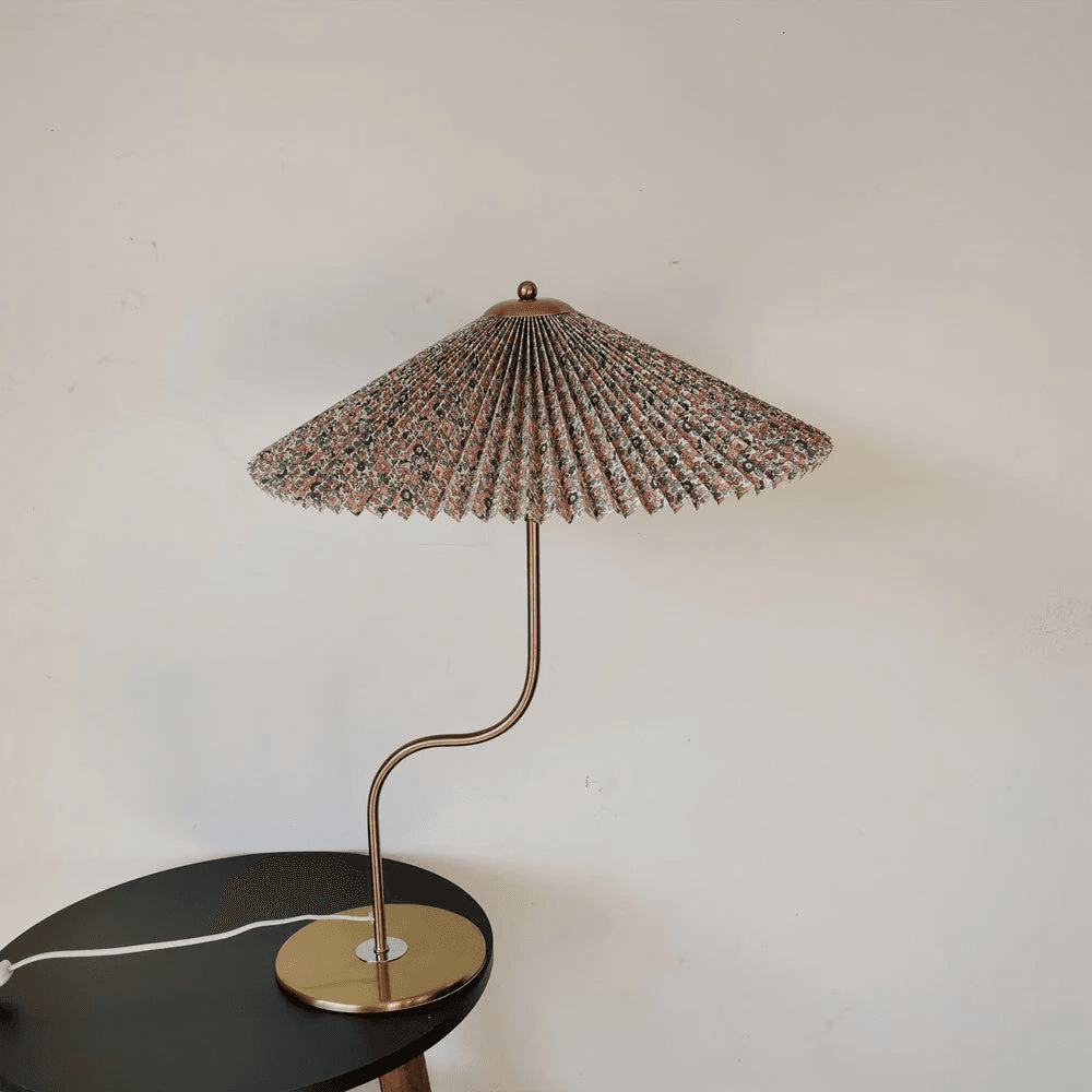 Japońska minimalistyczna kinkietowa lampa LED z drewna 3
