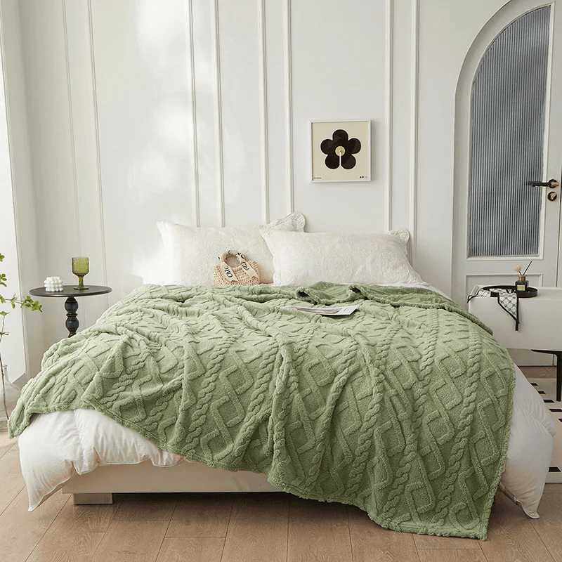 Dwustronny gruby koc z owczej wełny